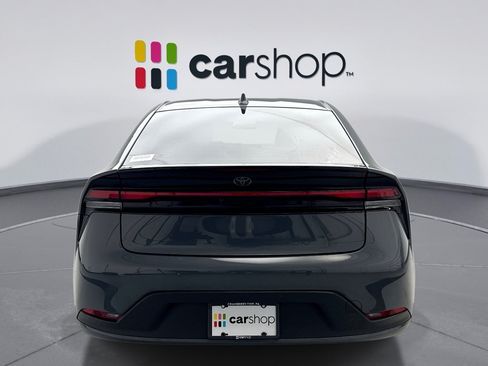 Used 2023 Toyota Prius LE FWD image 4