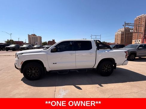 Certified 2023 Nissan Frontier SV w/ Midnight Edition Package AWD/4WD image 2