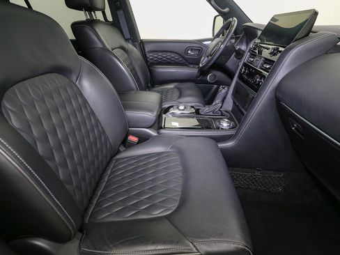 Used 2023 INFINITI QX80 Sensory w/ Cargo Package image 21