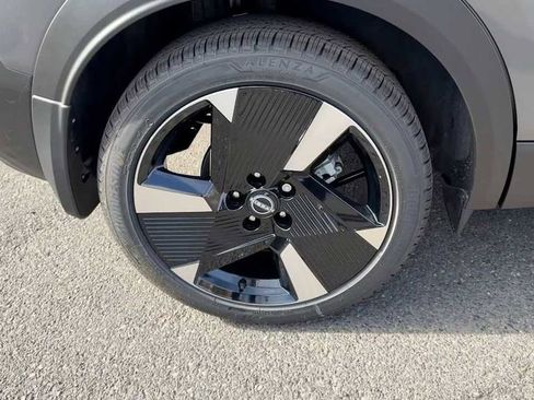 New 2026 Nissan Kicks SR w/ SR Premium Package image 6