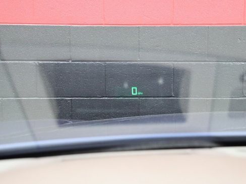 Used 2005 Cadillac XLR RWD image 58