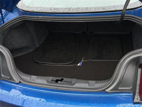 Used 2017 Ford Mustang Coupe image 38