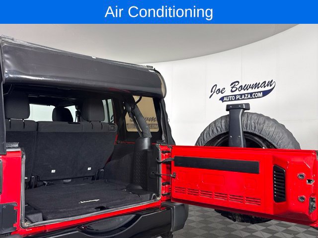 Used 2016 Jeep Wrangler Unlimited Sport AWD/4WD image 14