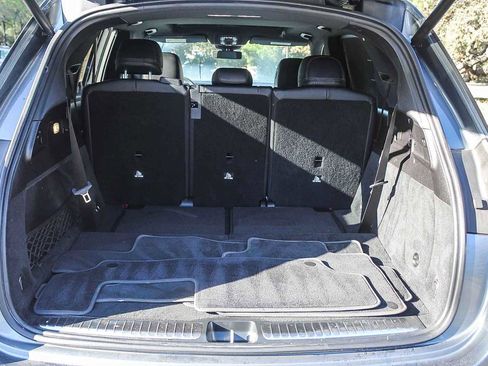 Used 2020 Mercedes-Benz GLE 350 4MATIC image 26