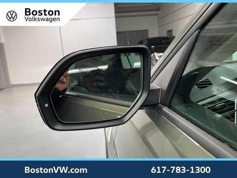 New 2026 Volkswagen Atlas Peak Edition AWD/4WD image 16