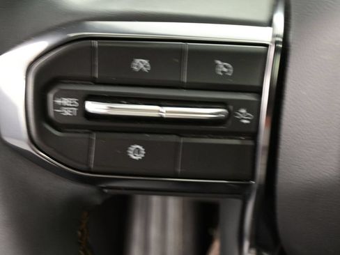 Used 2024 GMC Acadia AT4 AWD/4WD image 45