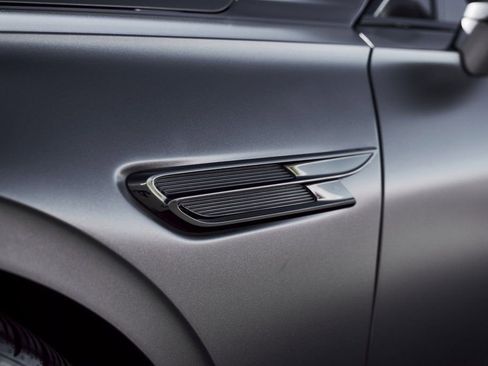 Used 2023 Bentley Flying Spur V8 image 8