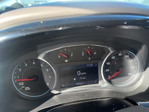 Used 2020 Chevrolet Traverse LT image 4