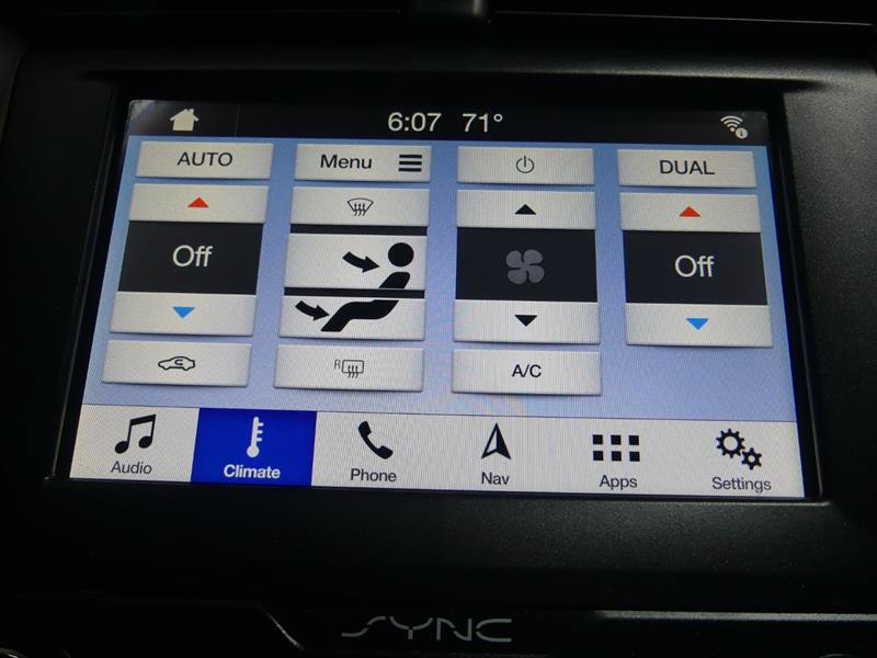 Used 2019 Ford Fusion SE FWD image 40
