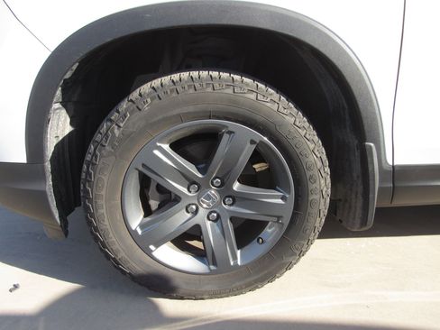 Used 2023 Honda Ridgeline RTL-E image 5