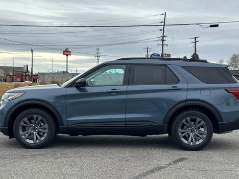 New 2026 Ford Explorer Active w/ Active Comfort Package image 5