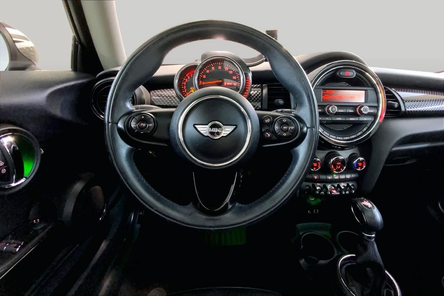 Used 2016 MINI Cooper S FWD image 5
