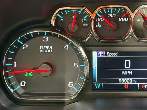 Used 2018 Chevrolet Silverado 1500 LTZ image 13