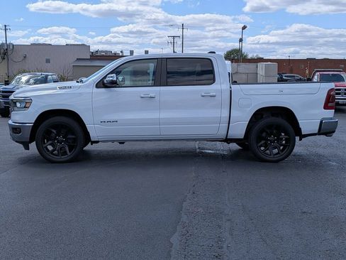 Used 2023 RAM 1500 Laramie AWD/4WD image 4