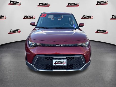 Certified 2025 Kia Soul LX image 2