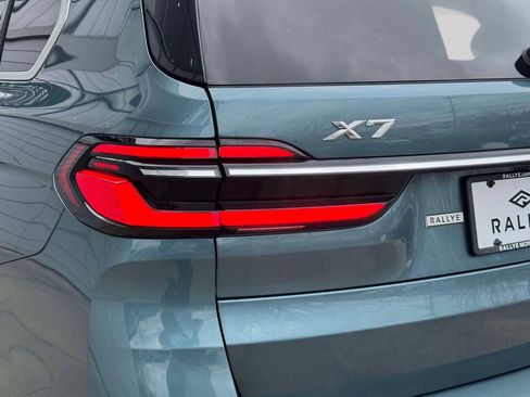 Certified 2023 BMW X7 xDrive40i w/ Premium Package image 10