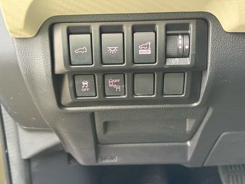 Used 2022 Subaru Ascent Premium w/ Convenience Package image 37