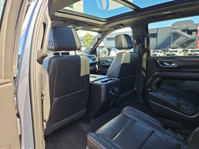 Used 2021 Chevrolet Tahoe High Country w/ Premium Package AWD/4WD image 21