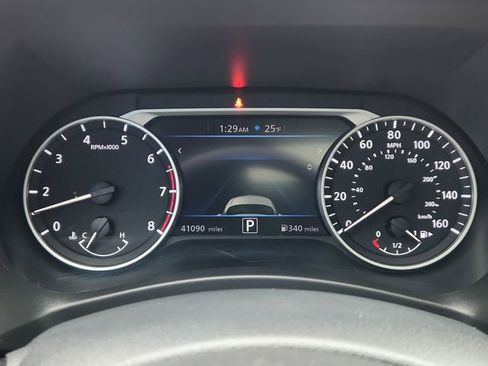 Used 2020 Nissan Sentra SR w/ Premium Package image 42