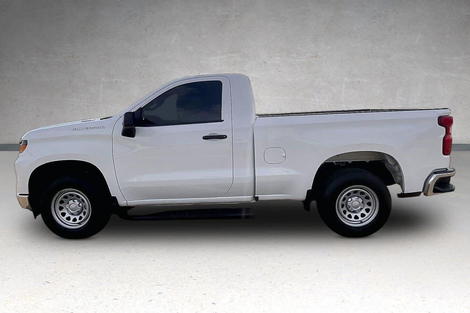 Used 2026 Chevrolet Silverado 1500 W/T w/ WT Safety Package RWD image 3