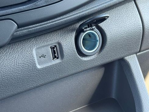 New 2026 Ford Transit 250 148 Medium Roof image 26