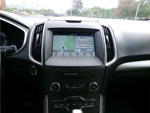 Used 2018 Ford Edge SEL w/ Equipment Group 201A image 9