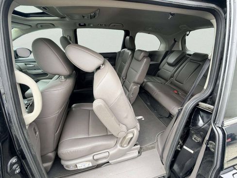 Used 2016 Honda Odyssey Touring image 21