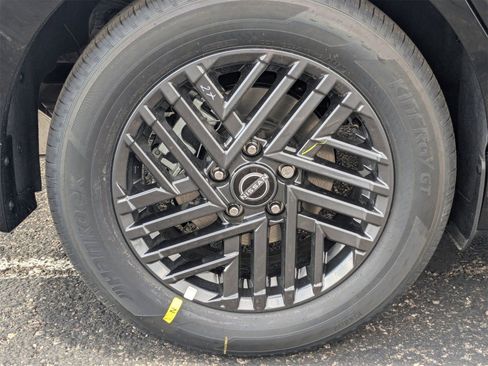 New 2026 Nissan Sentra SV FWD image 9