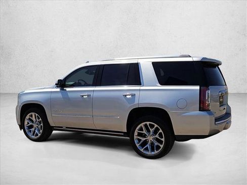 Used 2018 GMC Yukon Denali w/ Denali Ultimate Package AWD/4WD image 5