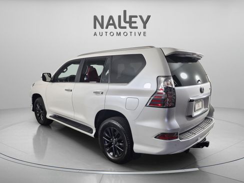 Certified 2023 Lexus GX 460 Premium w/ Premium Package AWD/4WD image 4