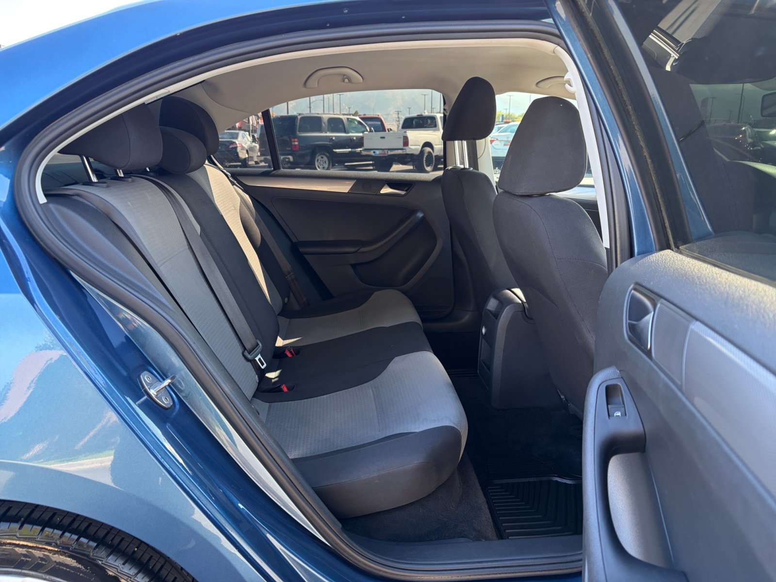 Used 2018 Volkswagen Jetta S FWD image 16