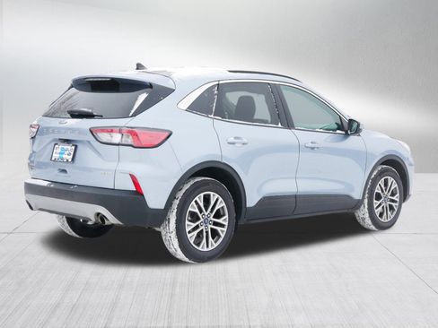 Used 2022 Ford Escape SEL image 7