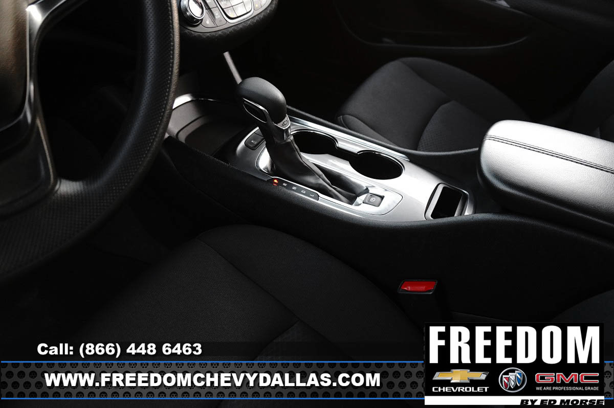 Used 2025 Chevrolet Malibu LT FWD image 28