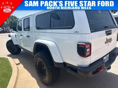 Used 2023 Jeep Gladiator Rubicon w/ LED Lighting Group AWD/4WD image 7