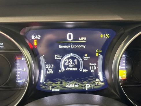 Used 2023 Jeep Wrangler Unlimited w/ Cold Weather Group image 18