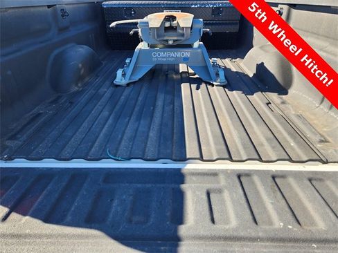 Used 2018 GMC Sierra 3500 Denali w/ Duramax Plus Package image 29