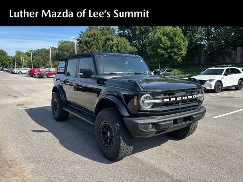 Used 2021 Ford Bronco Outer Banks AWD/4WD image 1