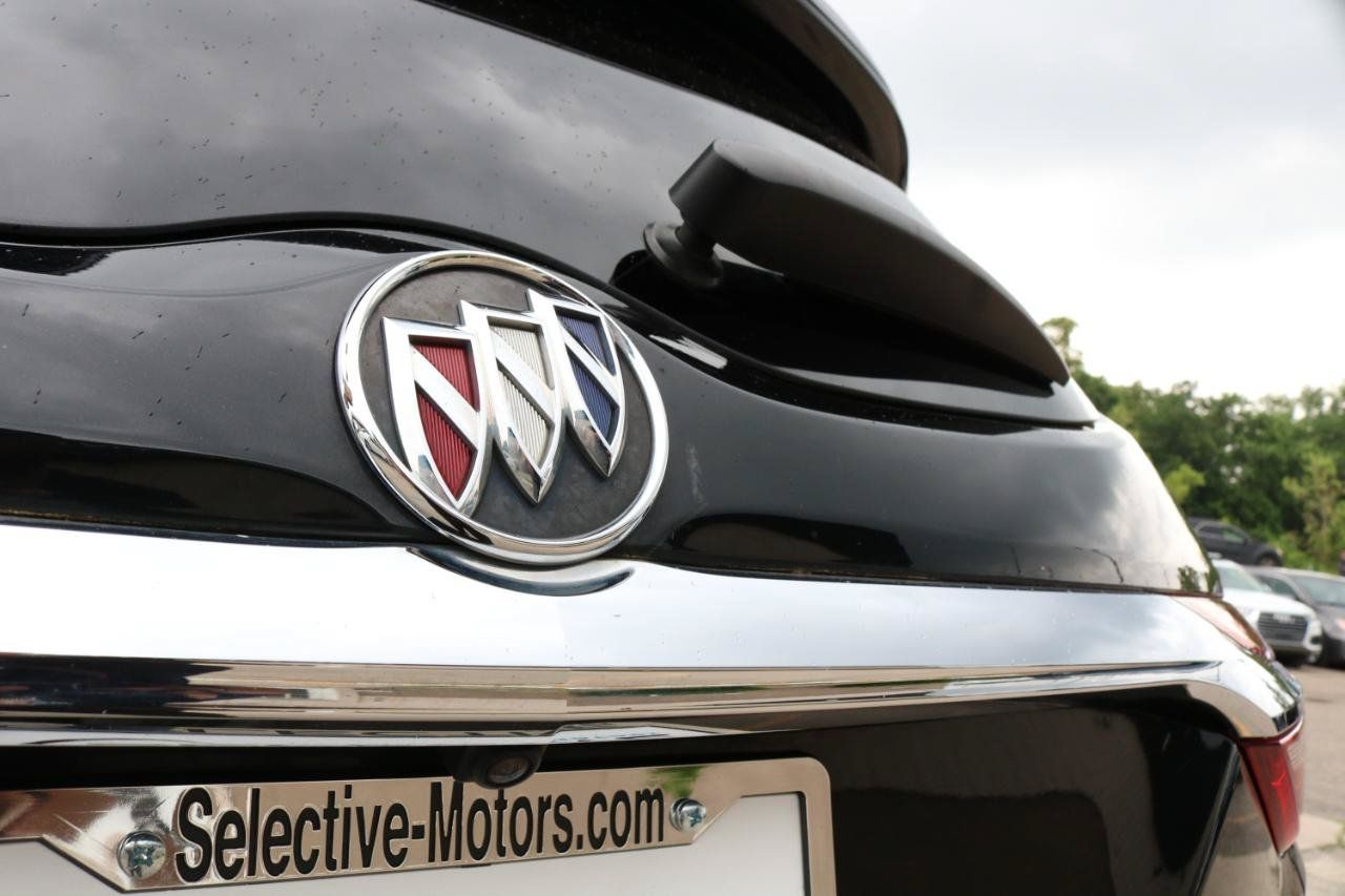 Used 2019 Buick Enclave Essence AWD/4WD image 14