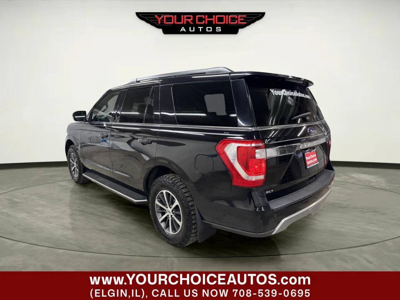 Used 2019 Ford Expedition XLT AWD/4WD image 3