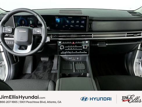 Certified 2026 Hyundai Santa Fe SE image 18