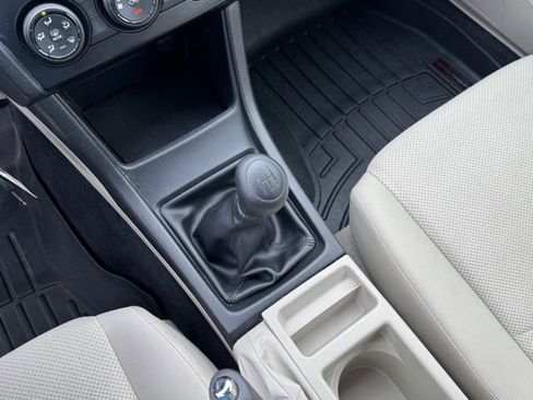 Used 2012 Subaru Impreza 2.0i Premium image 24