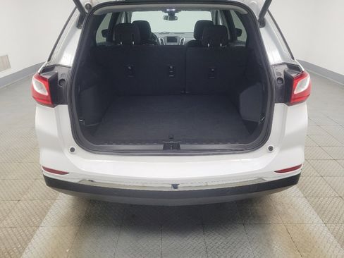 Used 2019 Chevrolet Equinox LT w/ Driver Convenience Package image 29