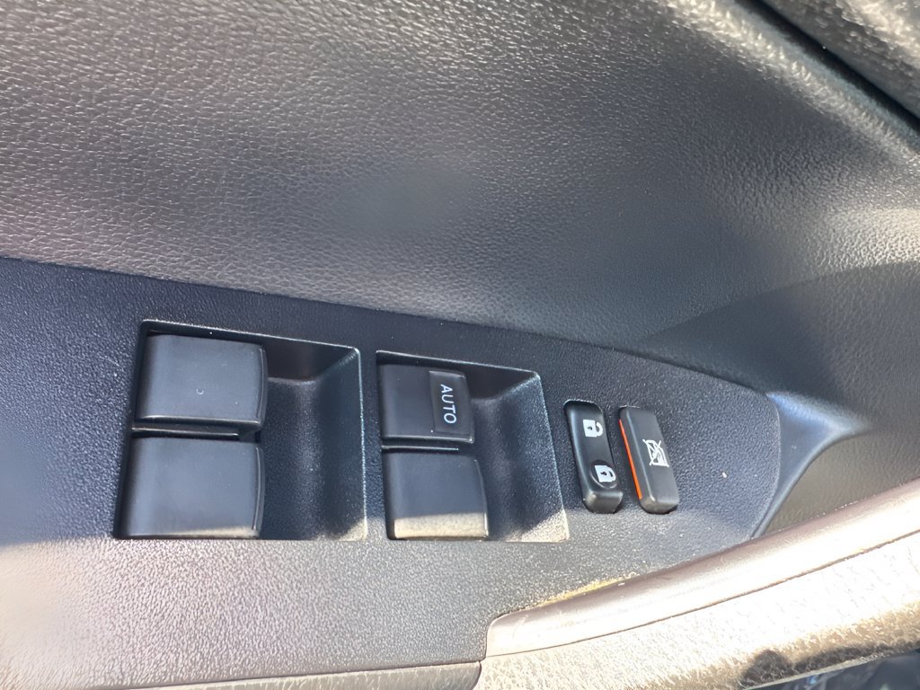 Used 2019 Toyota Corolla SE FWD image 22