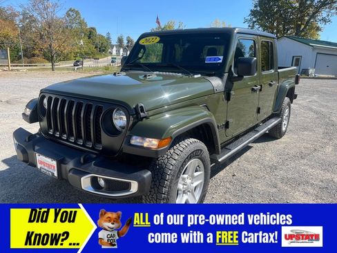 Used 2022 Jeep Gladiator Sport AWD/4WD image 2