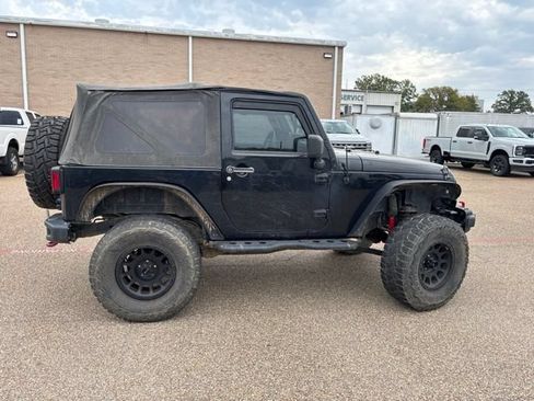 Used 2009 Jeep Wrangler X AWD/4WD image 15