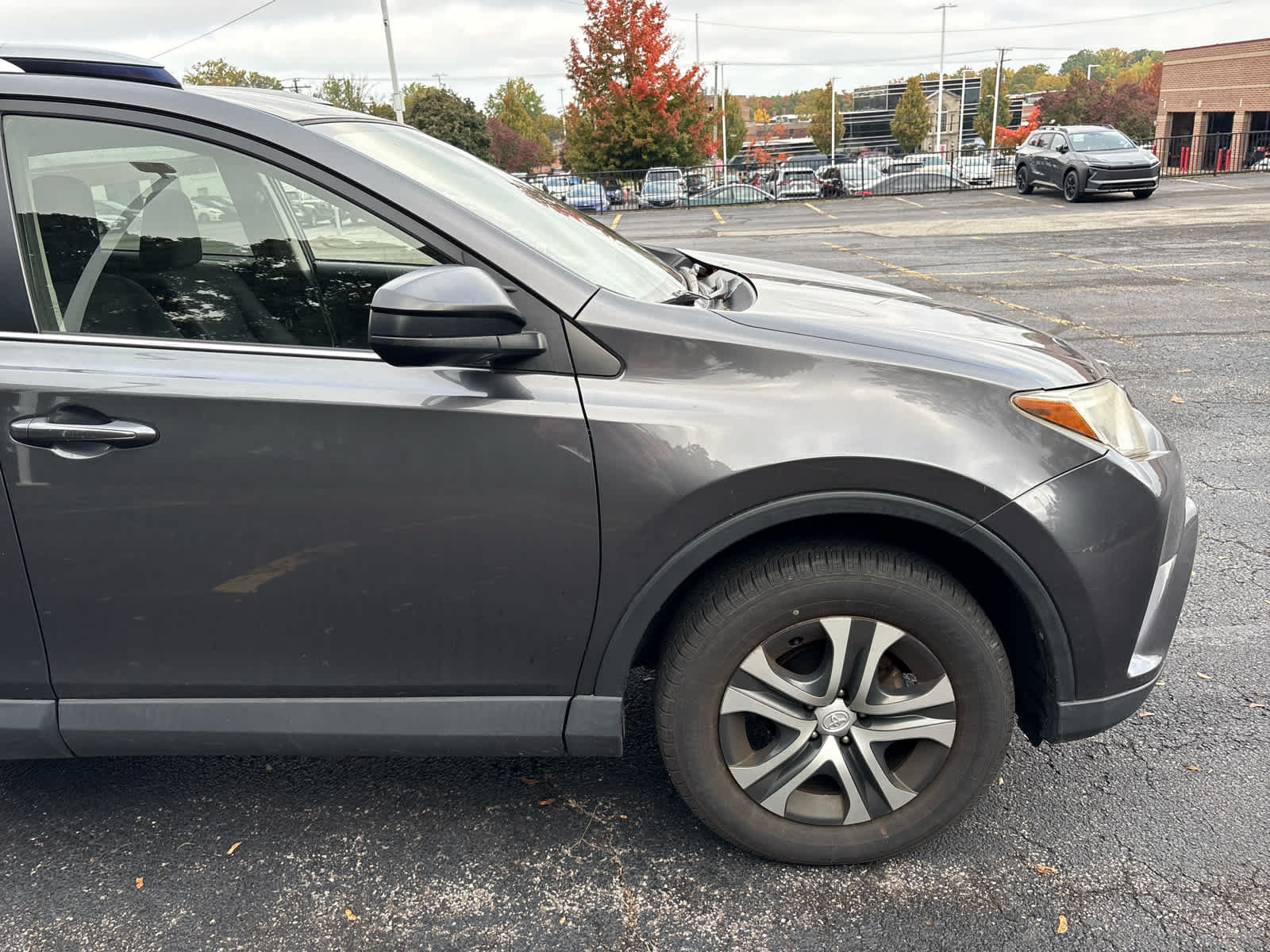 Used 2017 Toyota RAV4 LE AWD/4WD image 13