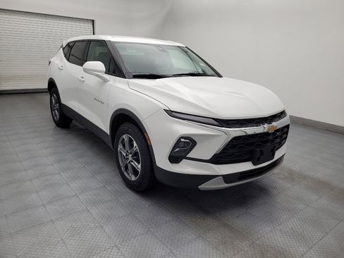 Used 2023 Chevrolet Blazer LT image 13