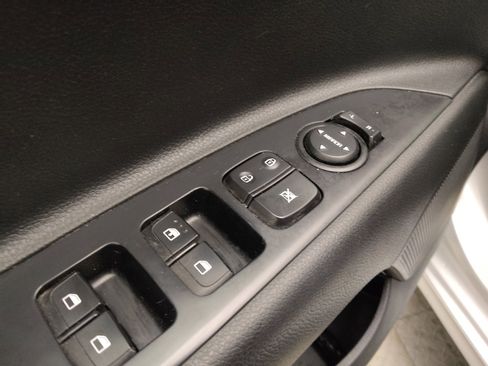 Used 2020 Kia Rio S FWD image 27