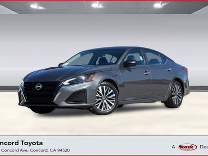 Used 2025 Nissan Altima 2.5 SV