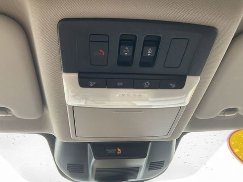 Certified 2024 Nissan Rogue Platinum AWD/4WD image 17